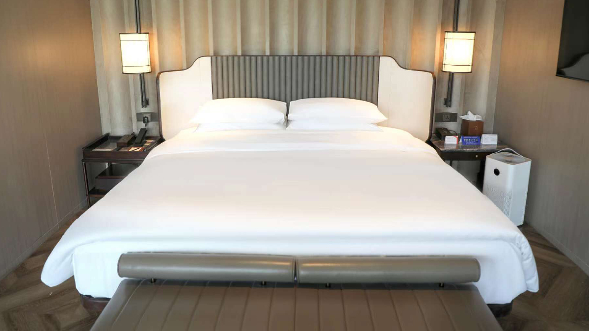 LOFT Suite Room